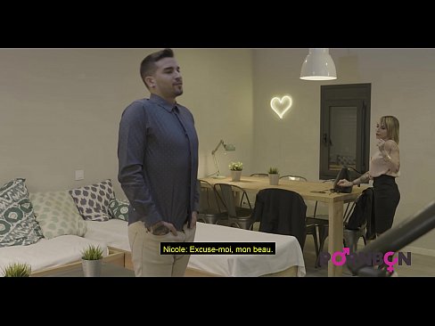 ❤️ PORNBCN 4K Uma mulher madura com mamas grandes quer ser um gigolo jovem fodido anal com um grande amortismo de broche de piça duro estilo cão de foder, lambendo o orgasmo da rata legendas francesas ❤️❌ Apenas porno em nós ❌️